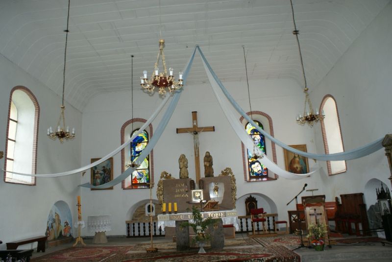  Kościół parafialny pw. Jana Chrzciciela w Piotrowcu 