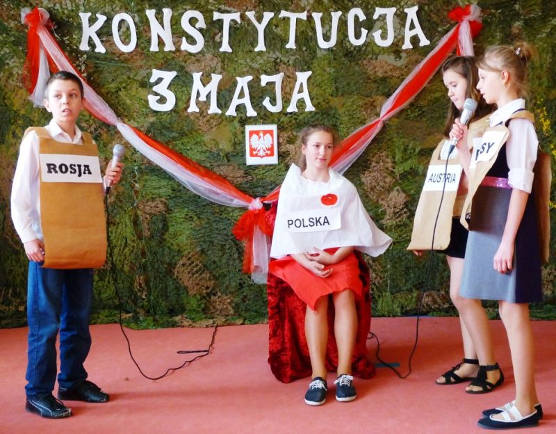  Obchody 3. maja w SP w Pakoszach w 2013 r. 