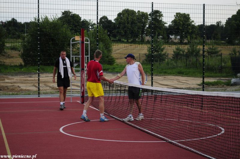  Mistrzostwa Powiatowe w Pieniężnie w tenisie ziemnym 